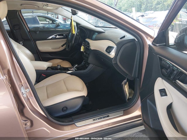46033055 :رقم المزاد ، SJKCH5CR0HA020085 vin ، 2017 Infiniti Qx30 Premium مزاد بيع