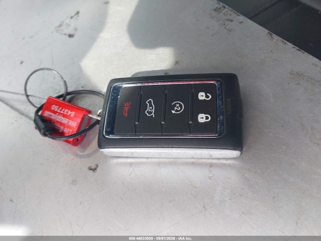 46033059 :رقم المزاد ، 1C4SJVBPXSS528097 vin ، 2025 Jeep Wagoneer Carbide 4x4 مزاد بيع