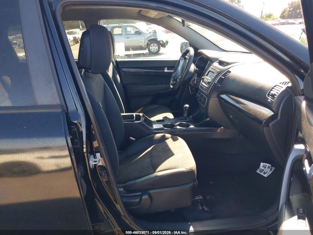 KIA SORENTO LX 2014 5XYKT3A61EG488252 Image 5