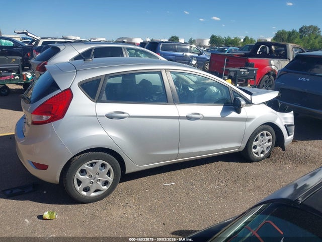 2013 Ford Fiesta Se მანქანა იყიდება აუქციონზე, vin: 3FADP4EJ6DM199621, აუქციონის ნომერი: 46033079