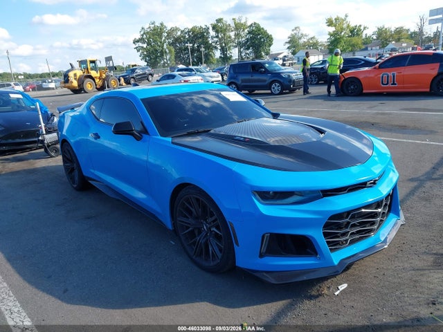 Продажа на аукционе авто 2018 Chevrolet Camaro Zl1, vin: 1G1FK1R64J0137650, номер лота: 46033098