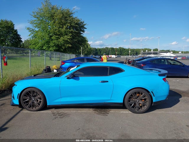 Продажа на аукционе авто 2018 Chevrolet Camaro Zl1, vin: 1G1FK1R64J0137650, номер лота: 46033098