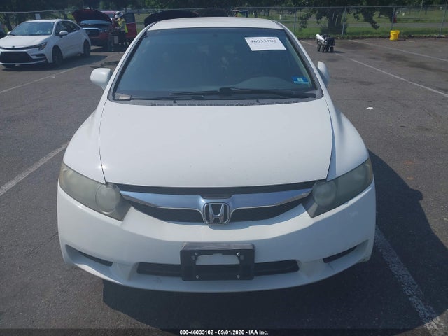 46033102 :رقم المزاد ، 19XFA4F54AE000402 vin ، 2010 Honda Civic Gx مزاد بيع