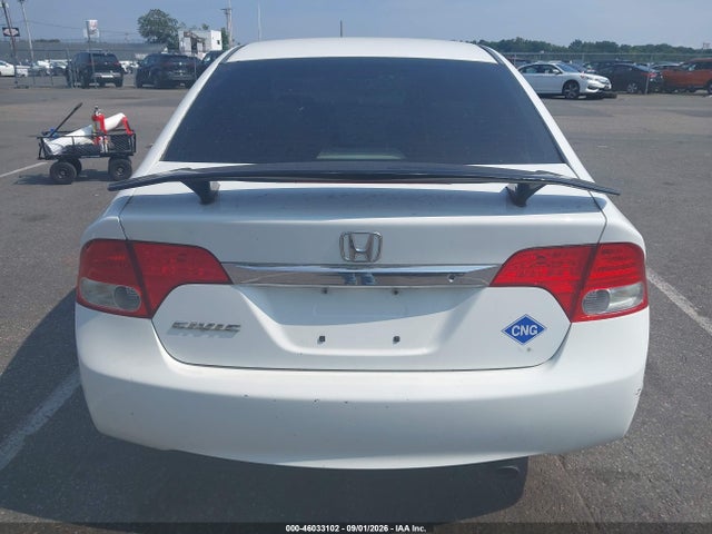 46033102 :رقم المزاد ، 19XFA4F54AE000402 vin ، 2010 Honda Civic Gx مزاد بيع
