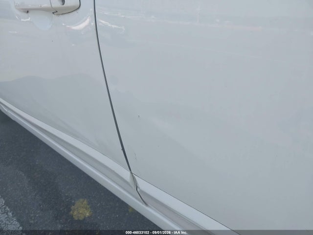 46033102 :رقم المزاد ، 19XFA4F54AE000402 vin ، 2010 Honda Civic Gx مزاد بيع