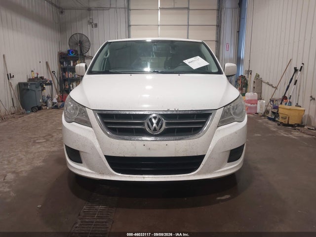 46033117 :رقم المزاد ، 2C4RVACG3CR120571 vin ، 2012 Volkswagen Routan Sel مزاد بيع