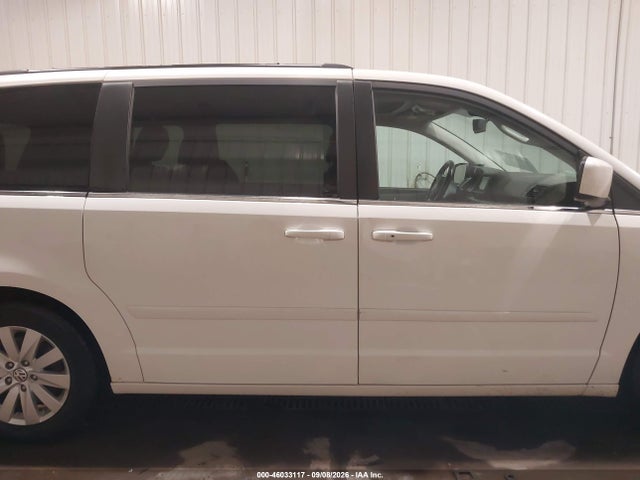 46033117 :رقم المزاد ، 2C4RVACG3CR120571 vin ، 2012 Volkswagen Routan Sel مزاد بيع