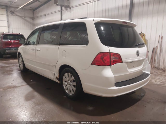 46033117 :رقم المزاد ، 2C4RVACG3CR120571 vin ، 2012 Volkswagen Routan Sel مزاد بيع