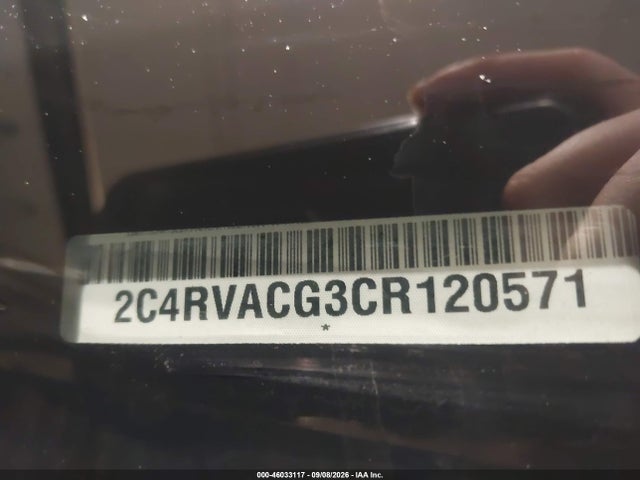 46033117 :رقم المزاد ، 2C4RVACG3CR120571 vin ، 2012 Volkswagen Routan Sel مزاد بيع
