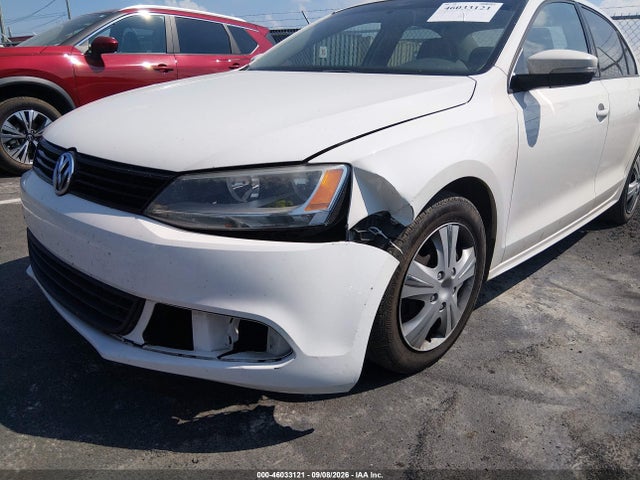 46033121 :رقم المزاد ، 3VWDX7AJ0CM110736 vin ، 2012 Volkswagen Jetta 2.5l Se مزاد بيع