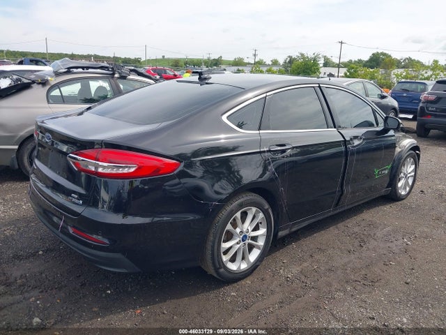 Продажа на аукционе авто 2019 Ford Fusion Hybrid Sel, vin: 3FA6P0MU3KR126008, номер лота: 46033129