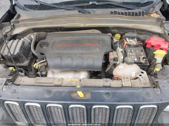 ZACCJABB8JPJ03979 Jeep Renegade Latitude Fwd