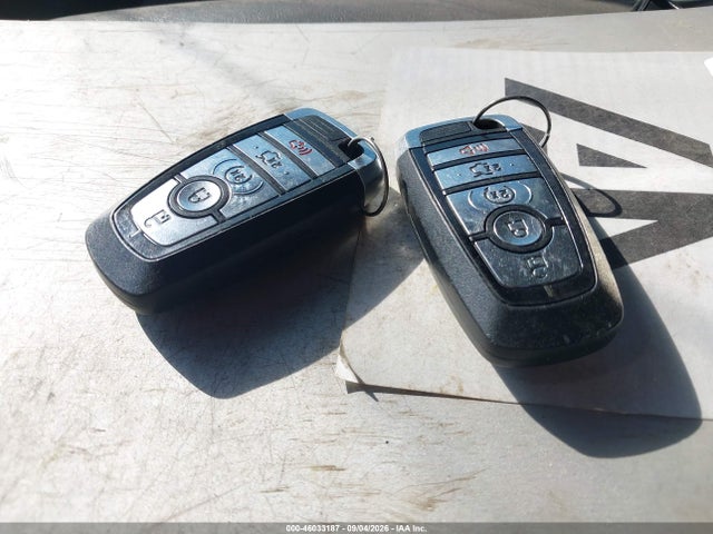 46033187 :رقم المزاد ، 3FA6P0D91JR151239 vin ، 2018 Ford Fusion Titanium مزاد بيع