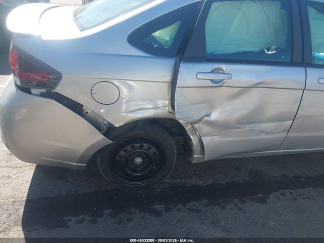 46033200 :رقم المزاد ، 1FAHP3GN3AW229844 vin ، 2010 Ford Focus Ses مزاد بيع
