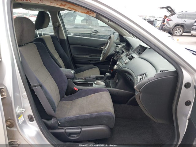 46033205 :رقم المزاد ، 1HGCP26458A157013 vin ، 2008 Honda Accord 2.4 Lx-p مزاد بيع