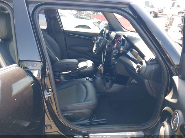 Mini Hardtop Cooper 2021 WMWXU7C02M2P48490 Image 5