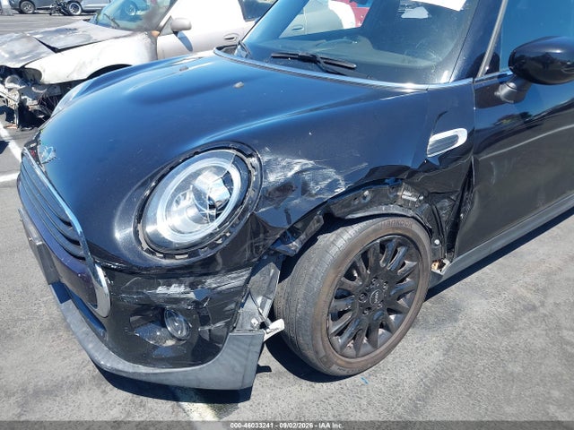 Mini Hardtop Cooper 2021 WMWXU7C02M2P48490 Image 6