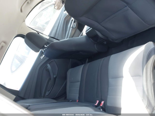 1FMCU0GX3EUB60275 Ford ESCAPE SE