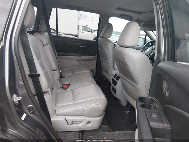 46033250 :رقم المزاد ، 5FNYF5H52GB017313 vin ، 2016 Honda Pilot Ex-l مزاد بيع