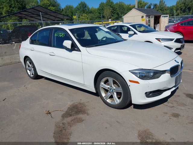 46033251 :رقم المزاد ، WBA3B5C57DF597482 vin ، 2013 Bmw 328i Xdrive مزاد بيع