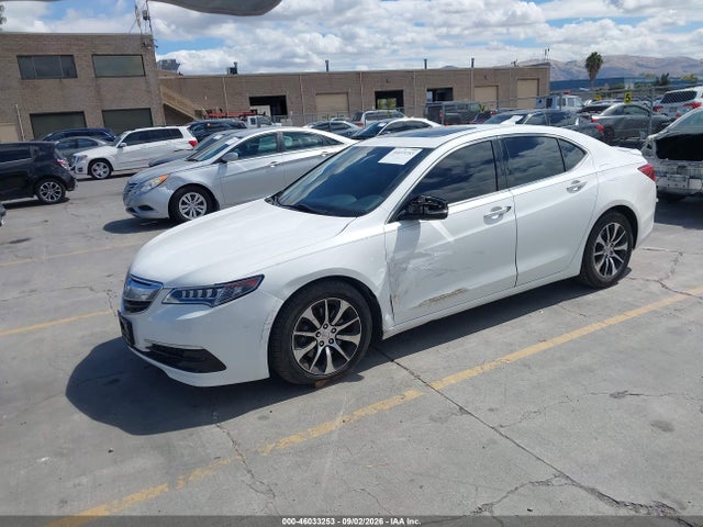 Acura TLX 2015 19UUB1F3XFA021302 Image 2