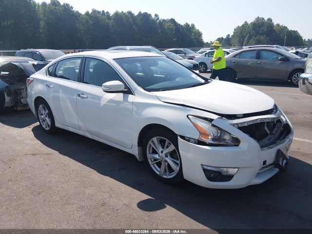 2015 Nissan Altima 2.5 Sv მანქანა იყიდება აუქციონზე, vin: 1N4AL3AP6FC417015, აუქციონის ნომერი: 46033264