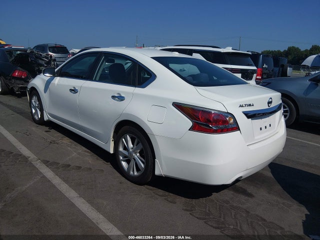 2015 Nissan Altima 2.5 Sv მანქანა იყიდება აუქციონზე, vin: 1N4AL3AP6FC417015, აუქციონის ნომერი: 46033264