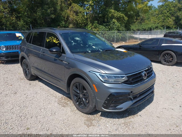 2022 Volkswagen Tiguan 2.0t Se R-line Black მანქანა იყიდება აუქციონზე, vin: 3VV8B7AX0NM156014, აუქციონის ნომერი: 46033265