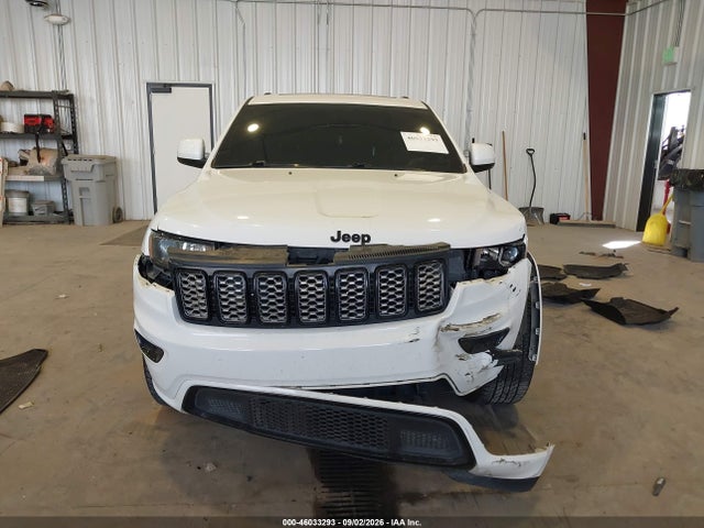 1C4RJFAG7JC492027 Jeep Grand Cherokee Altitude 4x4