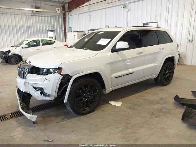 1C4RJFAG7JC492027 Jeep Grand Cherokee Altitude 4x4
