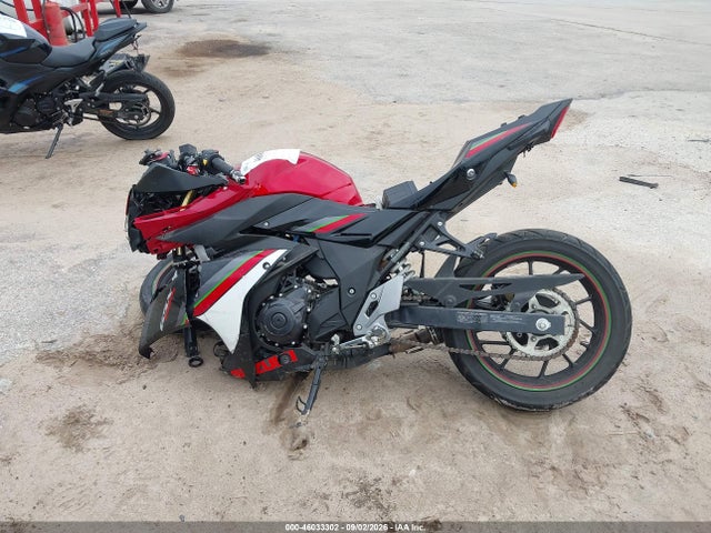 Продаж на аукціоні авто 2019 Suzuki Gsx250r M/zm/za, vin: LC6DN11A0K1100303, номер лоту: 46033302