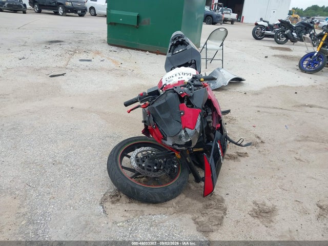 Продаж на аукціоні авто 2019 Suzuki Gsx250r M/zm/za, vin: LC6DN11A0K1100303, номер лоту: 46033302