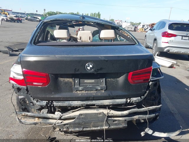 BMW 328i Xdrive 2016 WBA8E3G54GNT78632 Image 17
