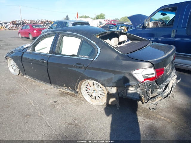 BMW 328i Xdrive 2016 WBA8E3G54GNT78632 Image 3
