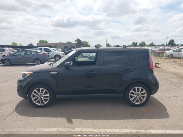 46033360 :رقم المزاد ، KNDJP3A55J7564683 vin ، 2018 Kia Soul + مزاد بيع
