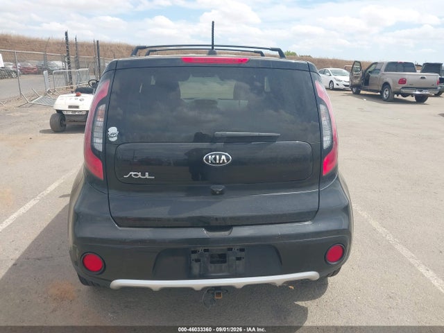 46033360 :رقم المزاد ، KNDJP3A55J7564683 vin ، 2018 Kia Soul + مزاد بيع