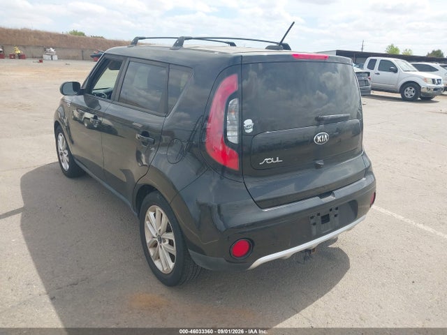 46033360 :رقم المزاد ، KNDJP3A55J7564683 vin ، 2018 Kia Soul + مزاد بيع