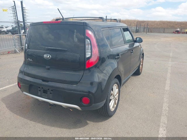 46033360 :رقم المزاد ، KNDJP3A55J7564683 vin ، 2018 Kia Soul + مزاد بيع