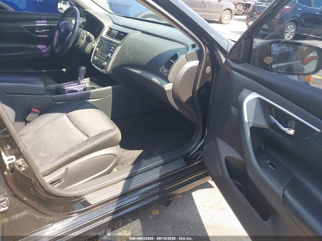 Продажа на аукционе авто 2017 Nissan Altima 2.5 Sr, vin: 1N4AL3AP3HC193561, номер лота: 46033368
