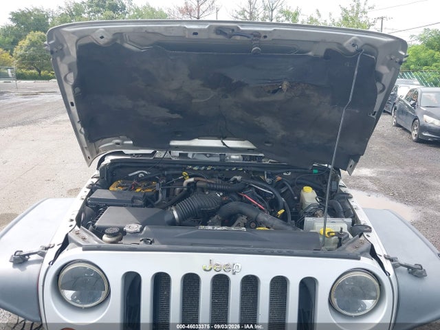 46033375 :رقم المزاد ، 1J4GA7D13BL579309 vin ، 2011 Jeep Wrangler 70th Anniversary مزاد بيع
