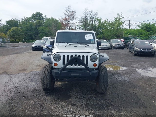 46033375 :رقم المزاد ، 1J4GA7D13BL579309 vin ، 2011 Jeep Wrangler 70th Anniversary مزاد بيع