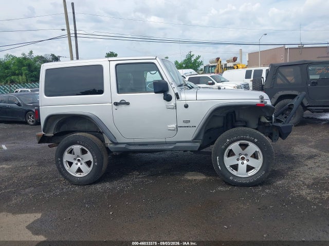 46033375 :رقم المزاد ، 1J4GA7D13BL579309 vin ، 2011 Jeep Wrangler 70th Anniversary مزاد بيع