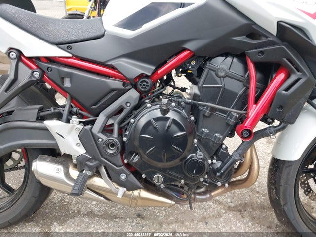 46033377 :رقم المزاد ، ML5EREK12NDA56999 vin ، 2022 Kawasaki Er650 K مزاد بيع