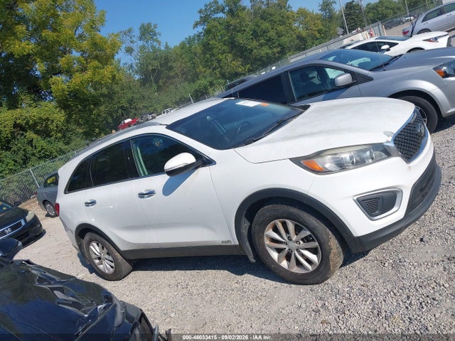46033415 :رقم المزاد ، 5XYPGDA37HG322408 vin ، 2017 Kia Sorento 2.4l Lx مزاد بيع