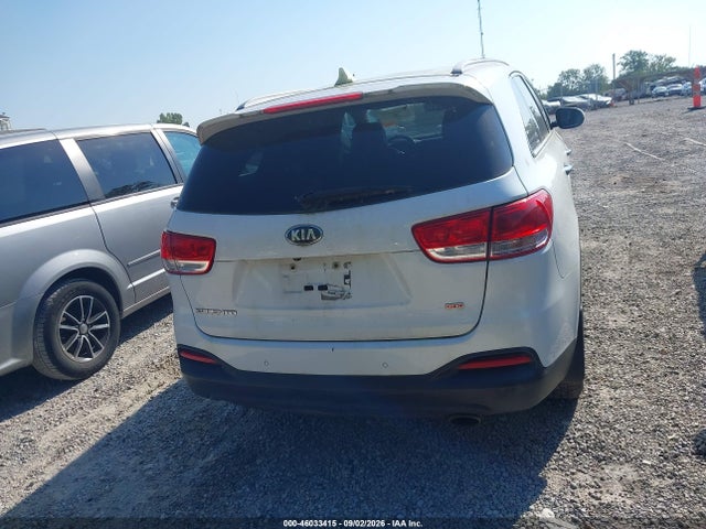 46033415 :رقم المزاد ، 5XYPGDA37HG322408 vin ، 2017 Kia Sorento 2.4l Lx مزاد بيع