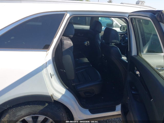 46033415 :رقم المزاد ، 5XYPGDA37HG322408 vin ، 2017 Kia Sorento 2.4l Lx مزاد بيع