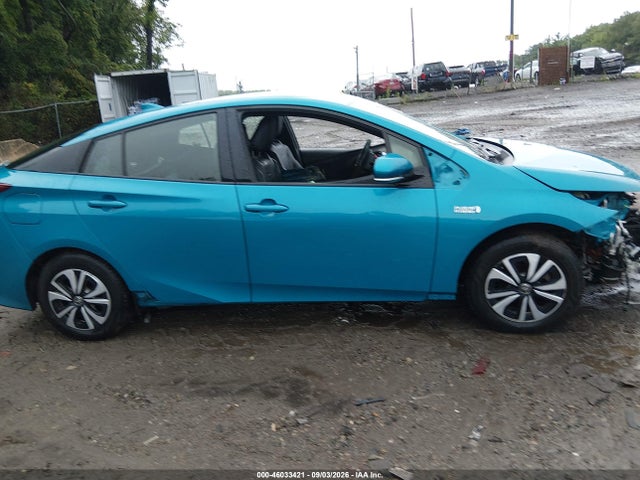 Продажа на аукционе авто 2017 Toyota Prius Prime Premium, vin: JTDKARFP4H3050795, номер лота: 46033421
