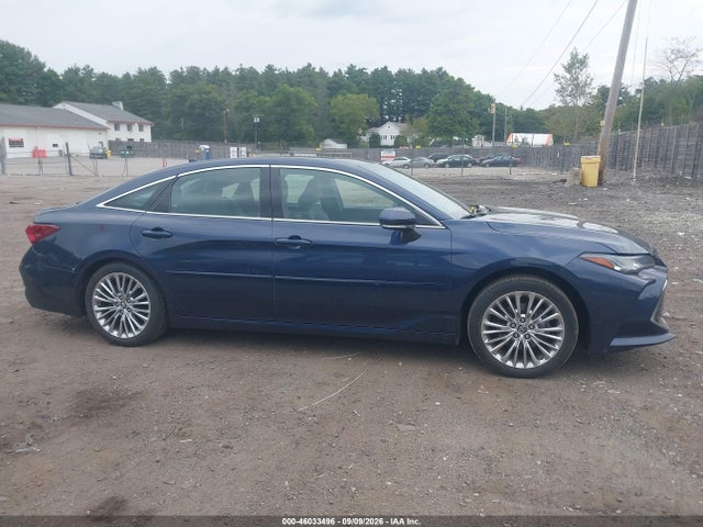 4T1BZ1FB5KU003030 Toyota AVALON LIMITED
