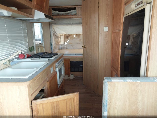 Продаж на аукціоні авто 2002 Trail Lite Bantam 19 Travel Trailer, vin: 4WY200H2821017727, номер лоту: 46033505