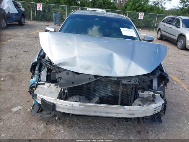 2020 Honda Insight Ex მანქანა იყიდება აუქციონზე, vin: 19XZE4F5XLE003048, აუქციონის ნომერი: 46033518